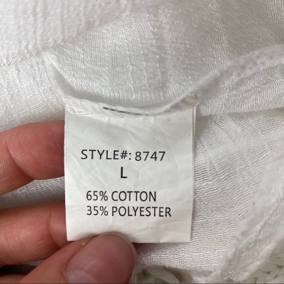 Vivid importers BoHo white crochet fringe hem top - Picture 8 of 8